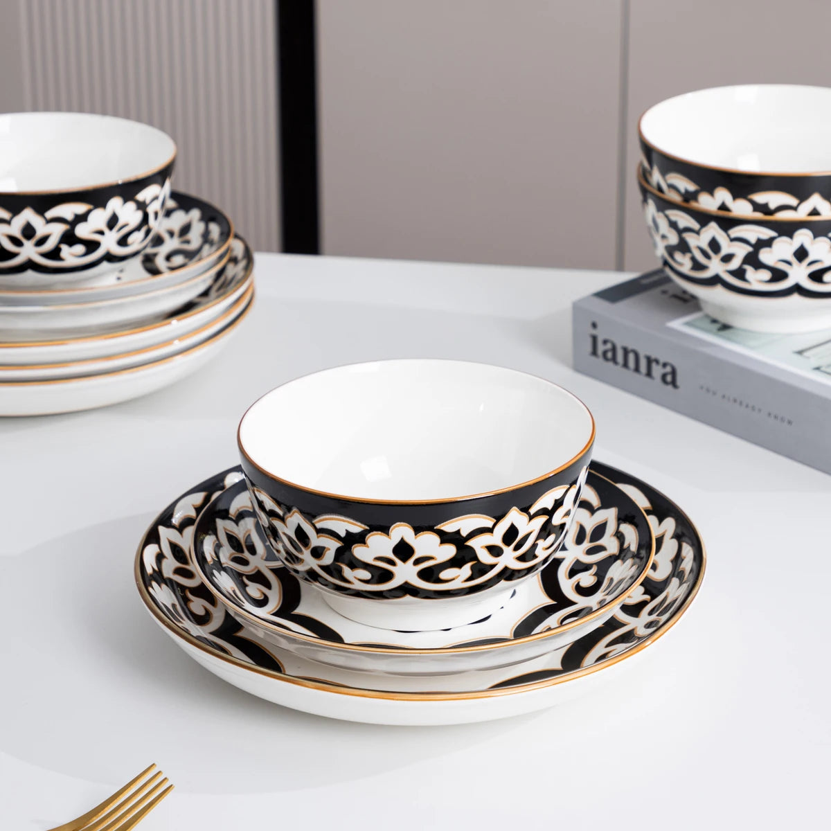 Dinnerware Set